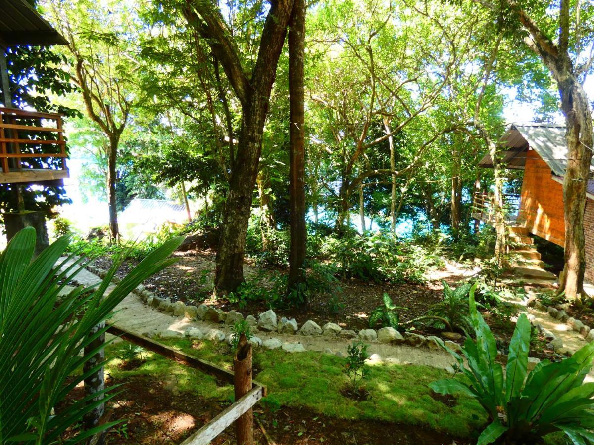 Santi Garden Bungalows Iboih Экстерьер фото